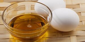 Jaja s uljem za pripremu ljekovite masti
